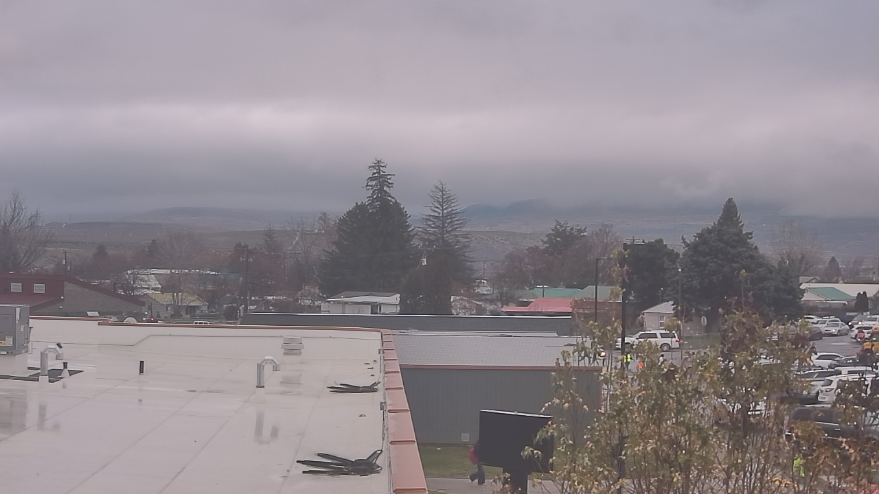 Thumbnail for current weather camera view from Bridgeport High School in Bridgeport, Washington