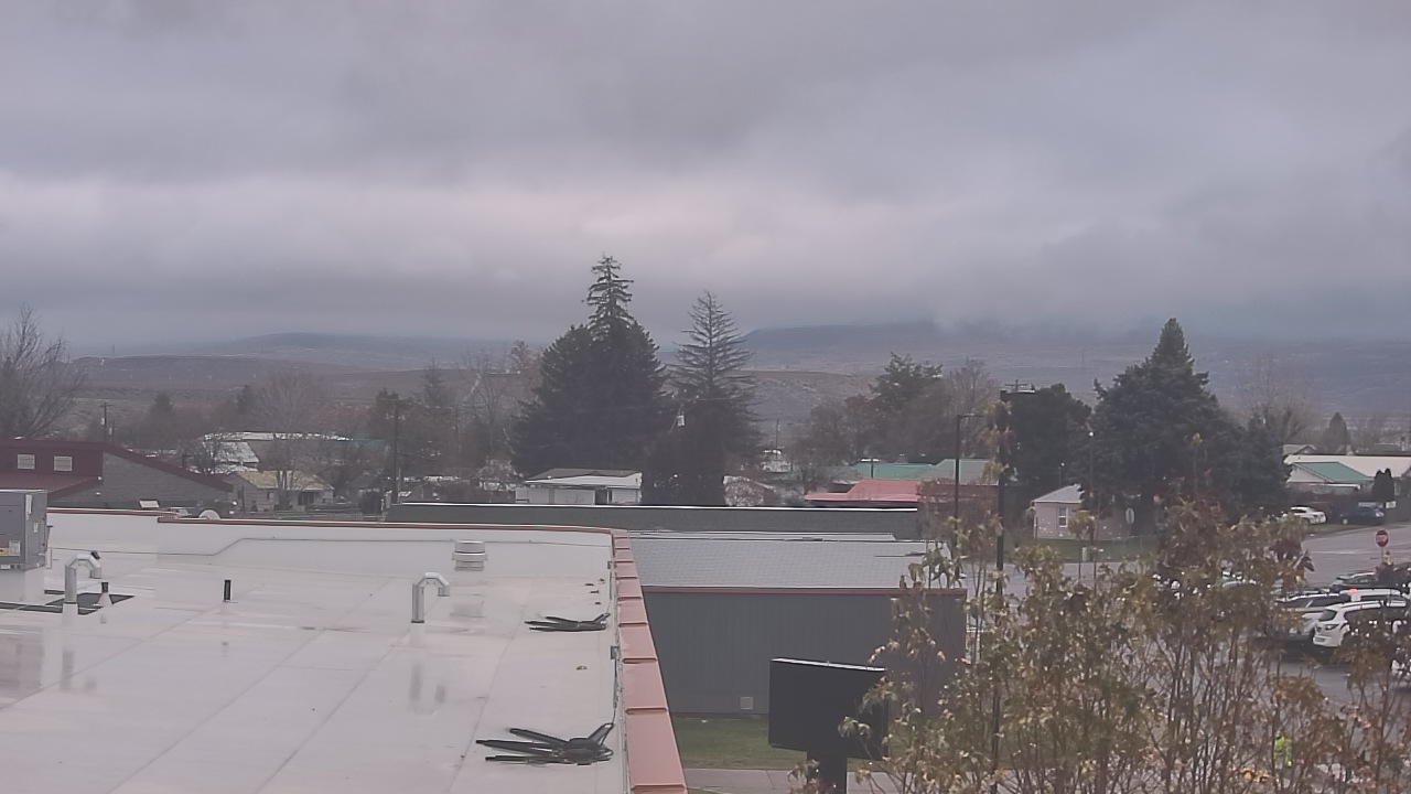 Thumbnail for current weather camera view from Bridgeport High School in Bridgeport, Washington