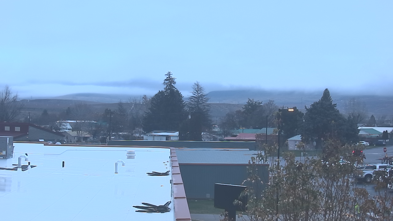 Thumbnail for current weather camera view from Bridgeport High School in Bridgeport, Washington