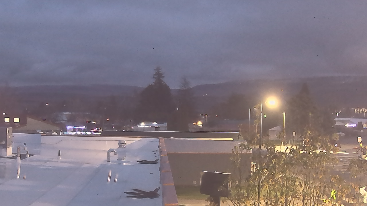 Thumbnail for current weather camera view from Bridgeport High School in Bridgeport, Washington
