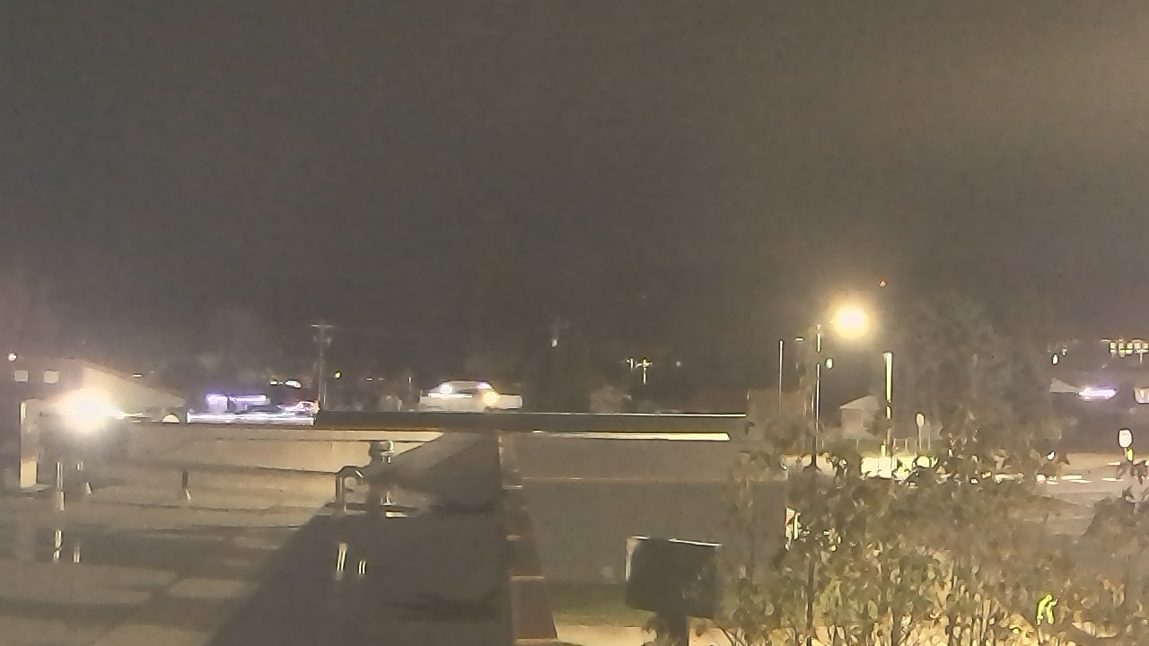 Thumbnail for current weather camera view from Bridgeport High School in Bridgeport, Washington