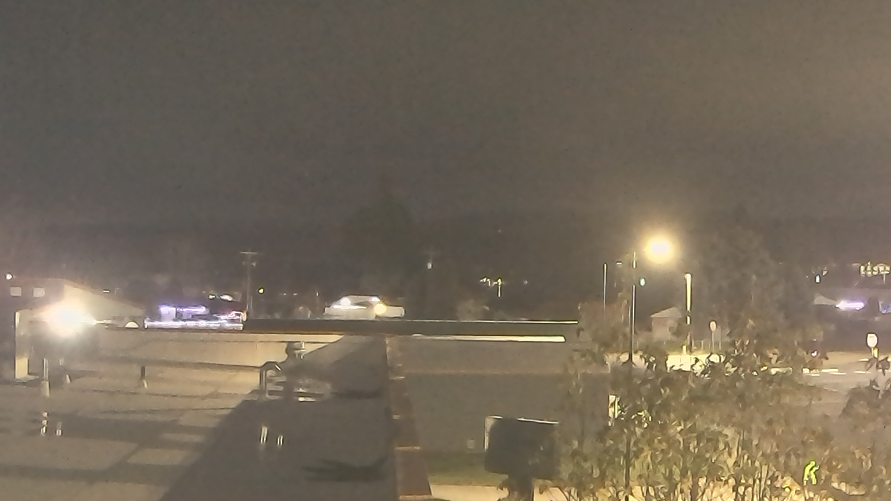 Thumbnail for current weather camera view from Bridgeport High School in Bridgeport, Washington