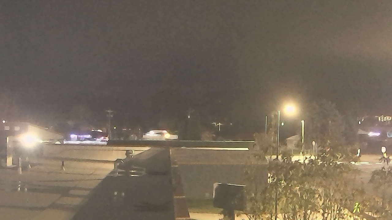 Thumbnail for current weather camera view from Bridgeport High School in Bridgeport, Washington