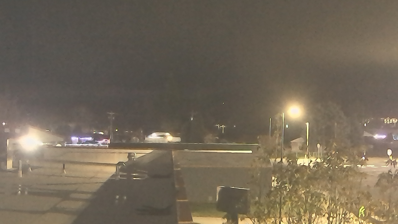 Thumbnail for current weather camera view from Bridgeport High School in Bridgeport, Washington