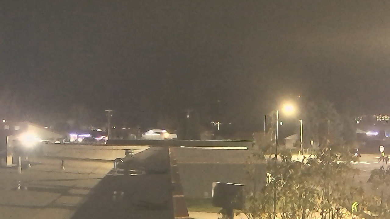 Thumbnail for current weather camera view from Bridgeport High School in Bridgeport, Washington