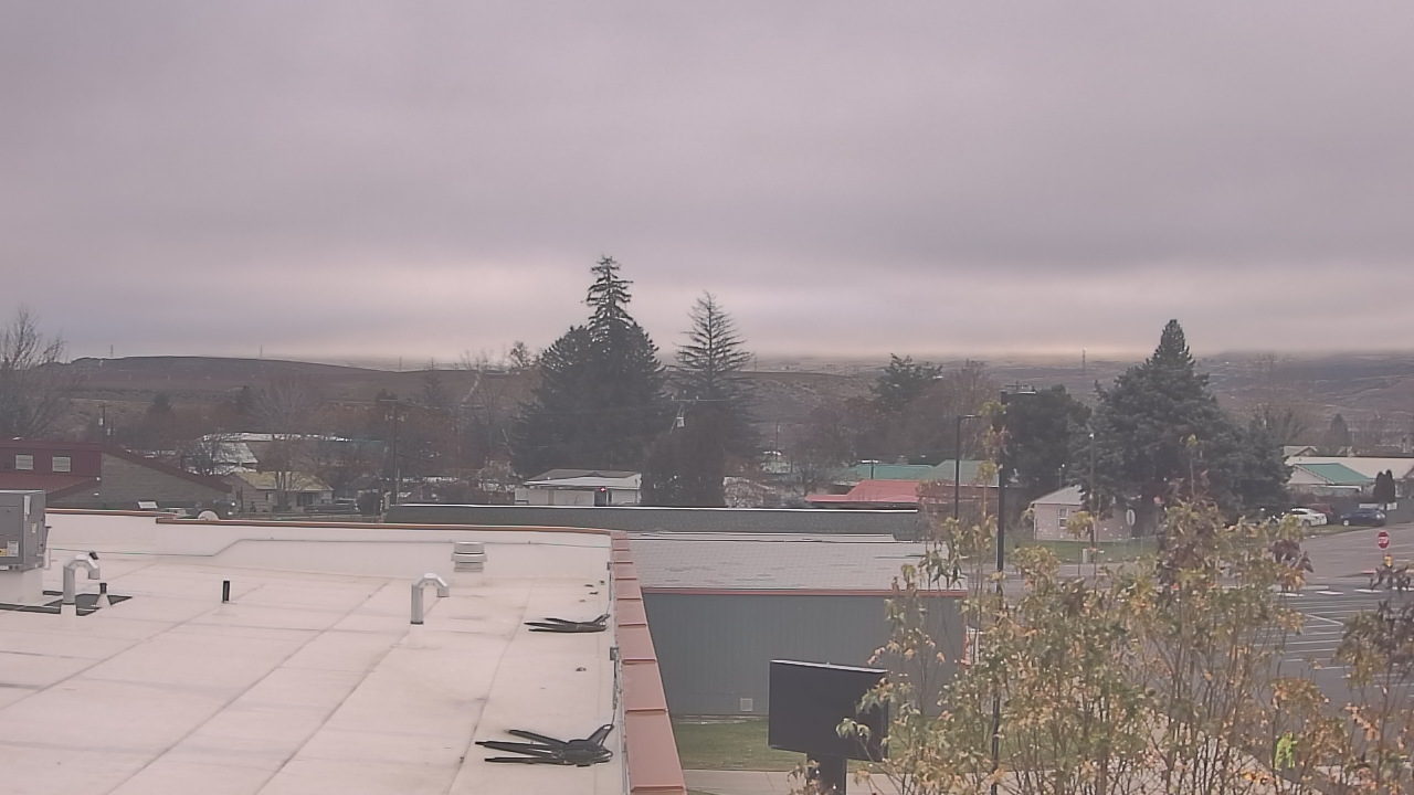 Thumbnail for current weather camera view from Bridgeport High School in Bridgeport, Washington