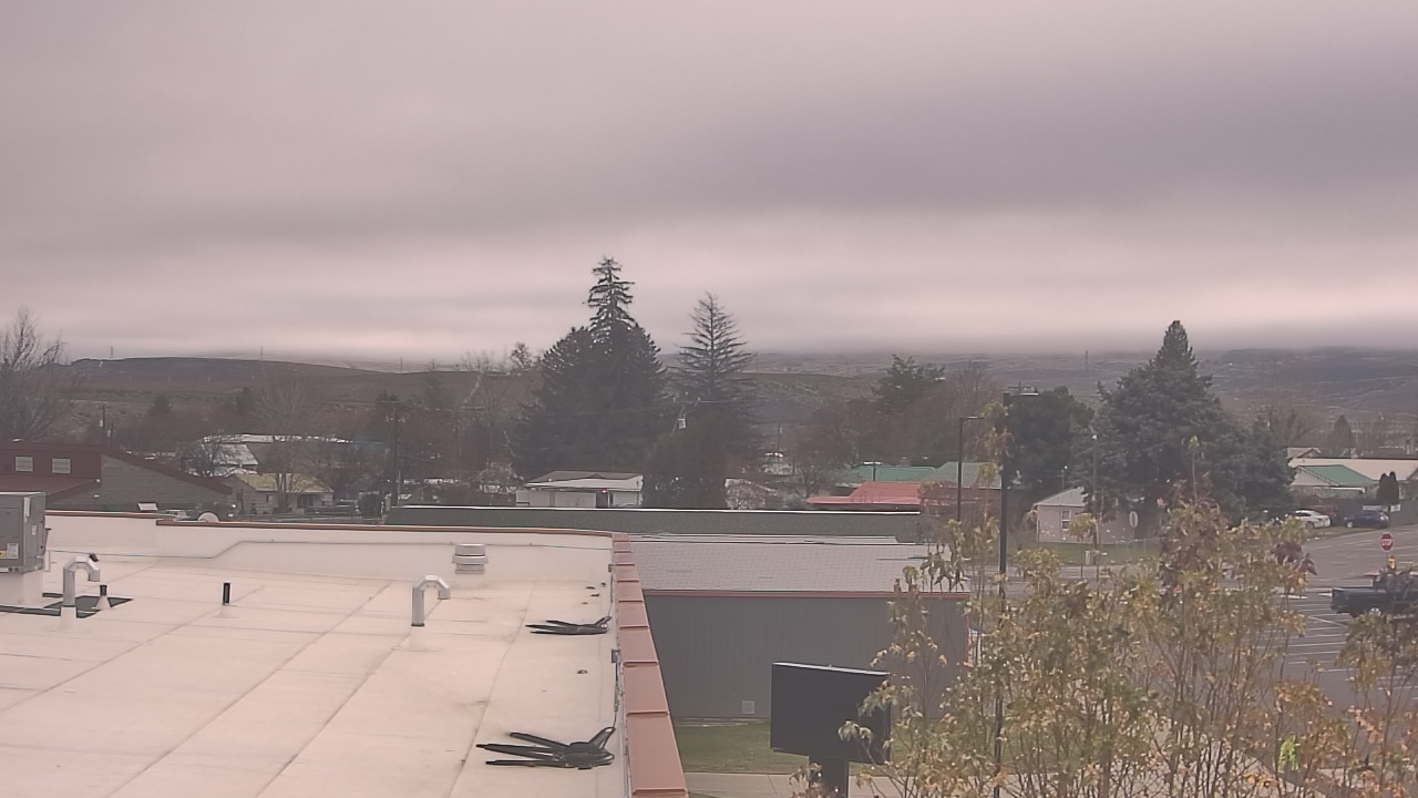 Thumbnail for current weather camera view from Bridgeport High School in Bridgeport, Washington