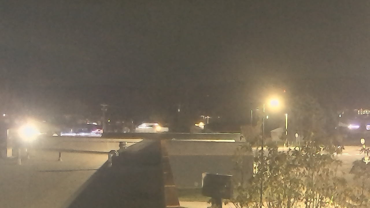 Thumbnail for current weather camera view from Bridgeport High School in Bridgeport, Washington