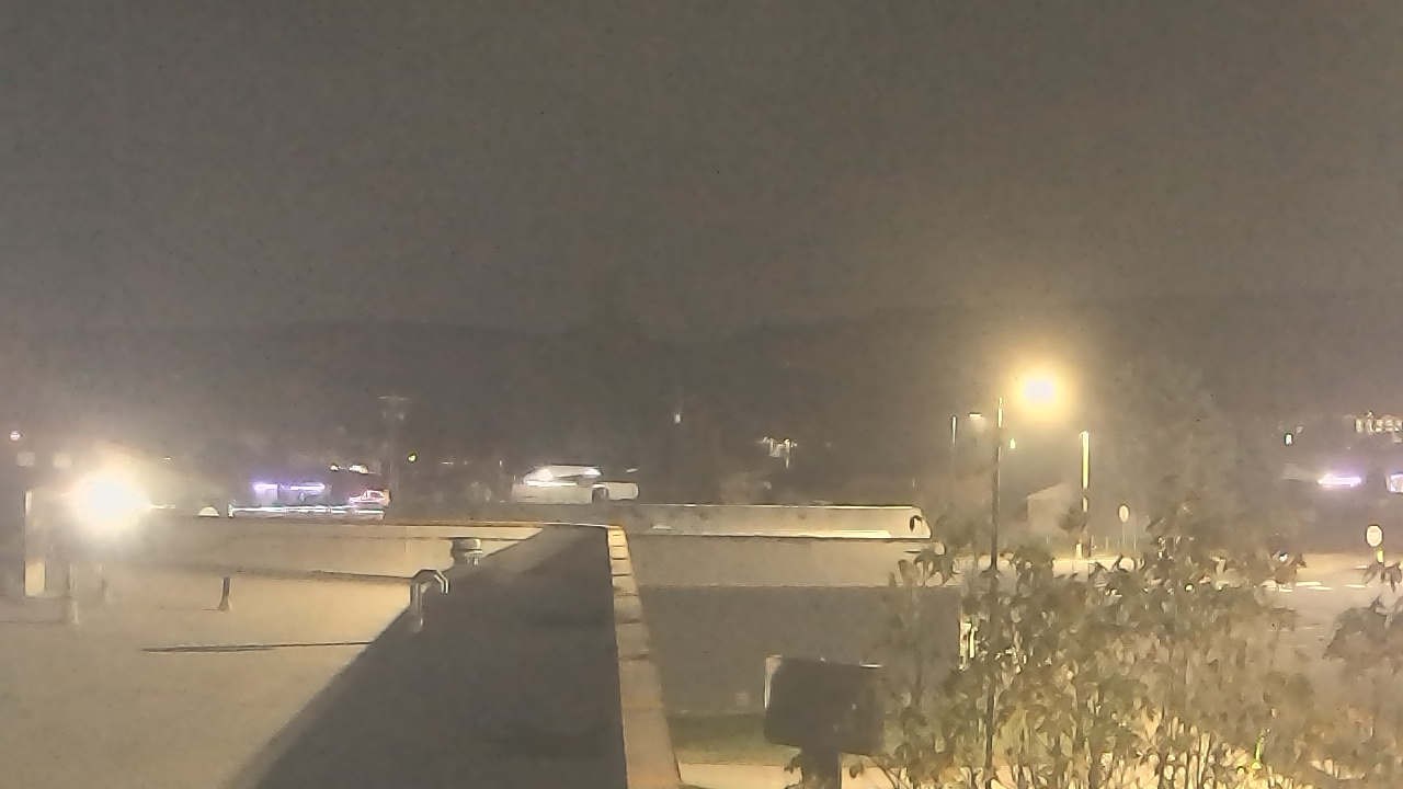 Thumbnail for current weather camera view from Bridgeport High School in Bridgeport, Washington