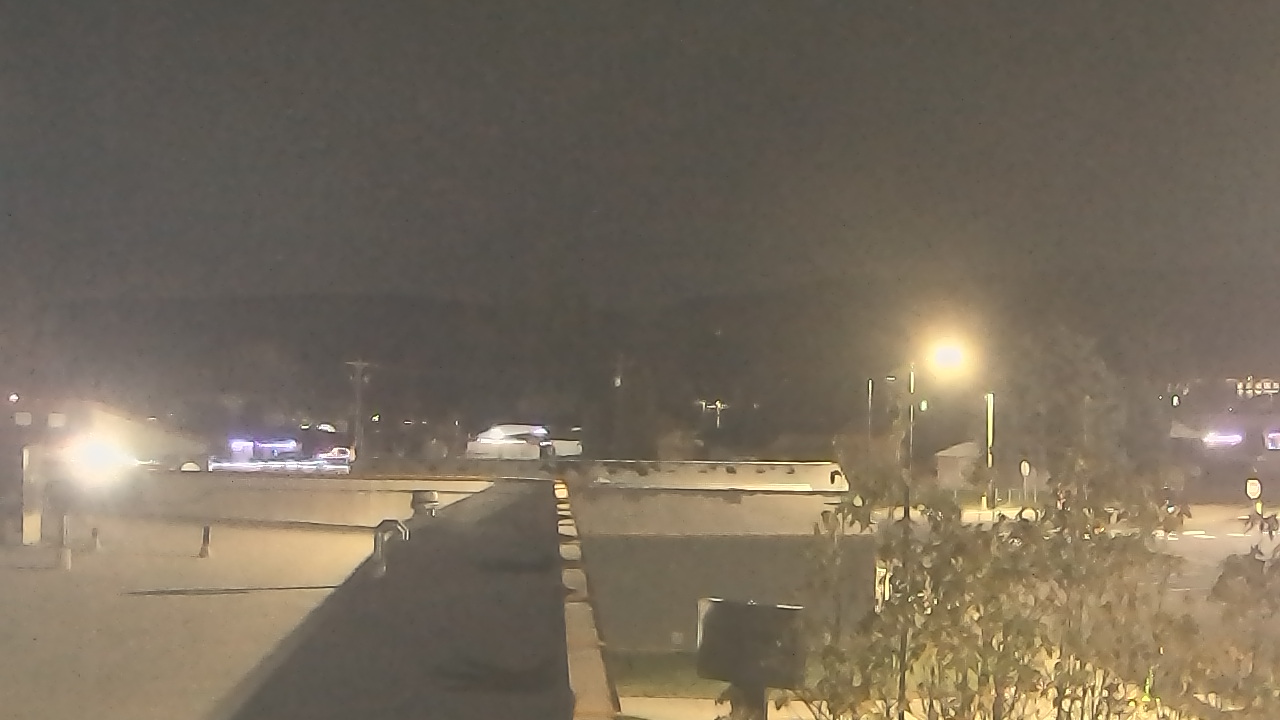 Thumbnail for current weather camera view from Bridgeport High School in Bridgeport, Washington