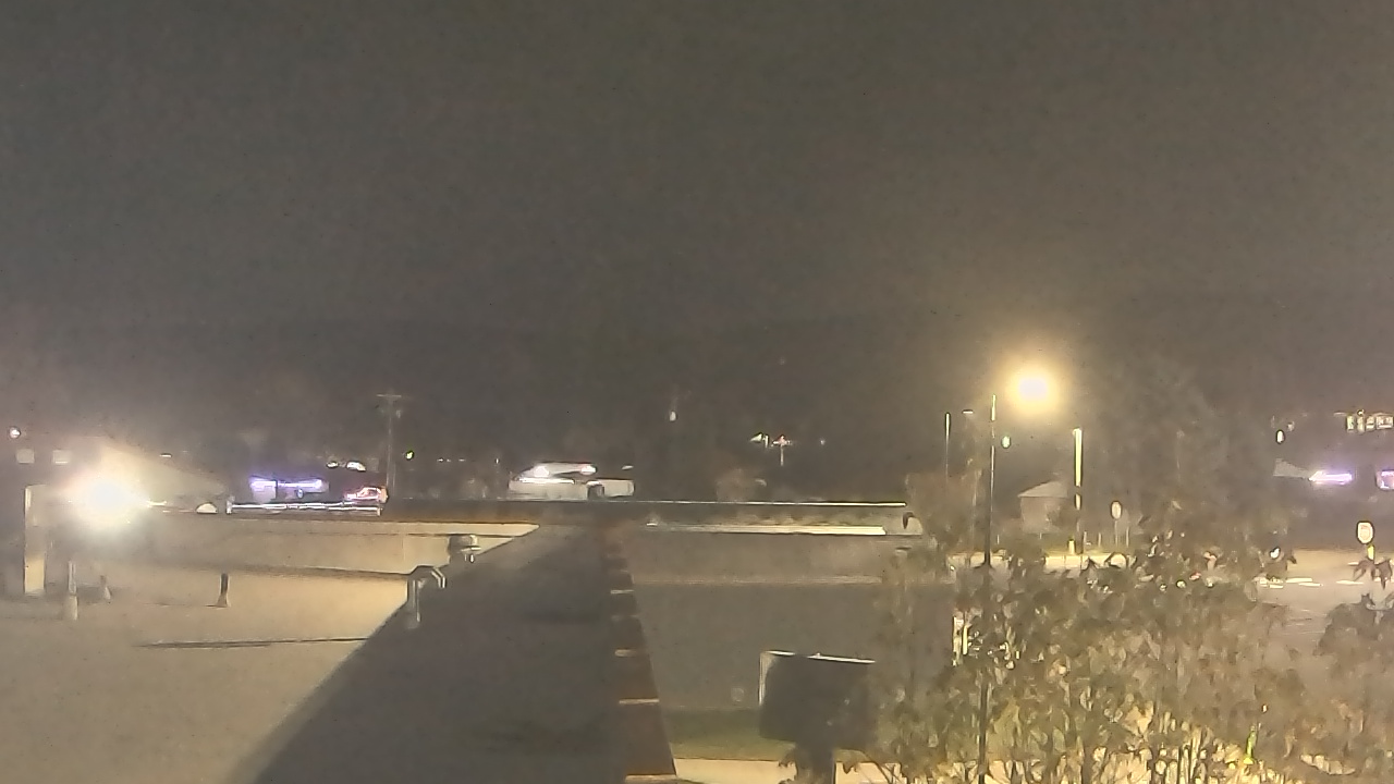 Thumbnail for current weather camera view from Bridgeport High School in Bridgeport, Washington