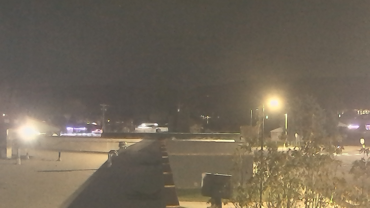 Thumbnail for current weather camera view from Bridgeport High School in Bridgeport, Washington