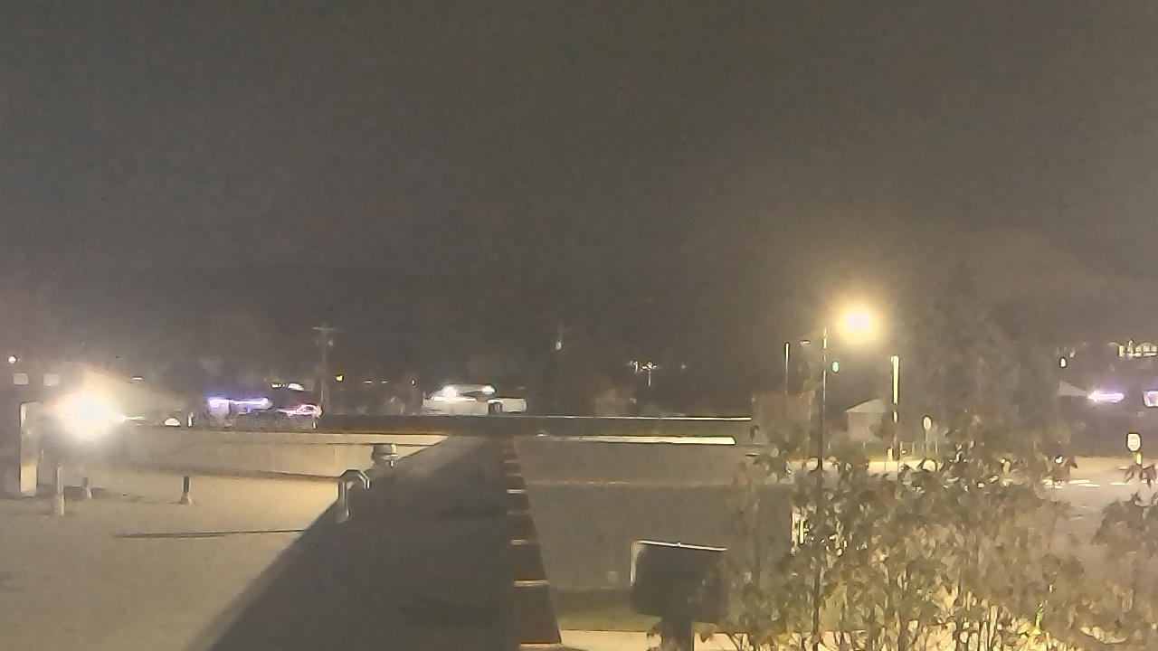 Thumbnail for current weather camera view from Bridgeport High School in Bridgeport, Washington