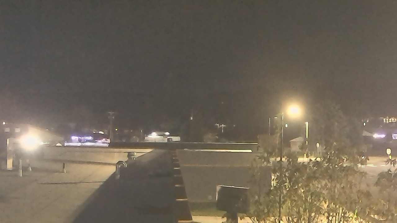 Thumbnail for current weather camera view from Bridgeport High School in Bridgeport, Washington