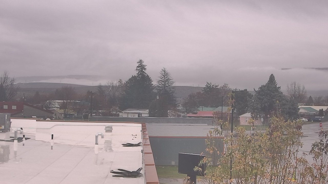 Thumbnail for current weather camera view from Bridgeport High School in Bridgeport, Washington