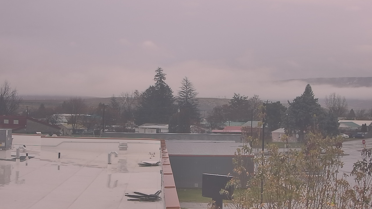 Thumbnail for current weather camera view from Bridgeport High School in Bridgeport, Washington
