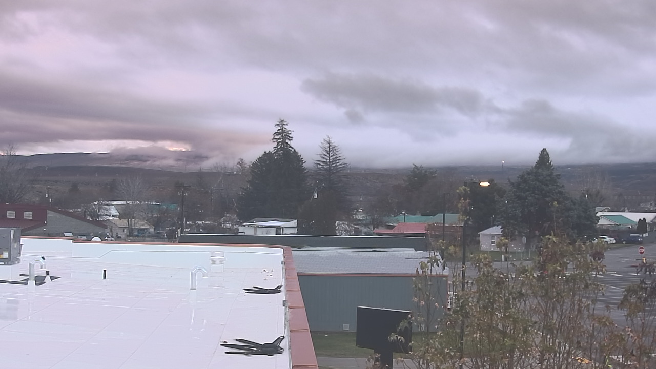 Thumbnail for current weather camera view from Bridgeport High School in Bridgeport, Washington