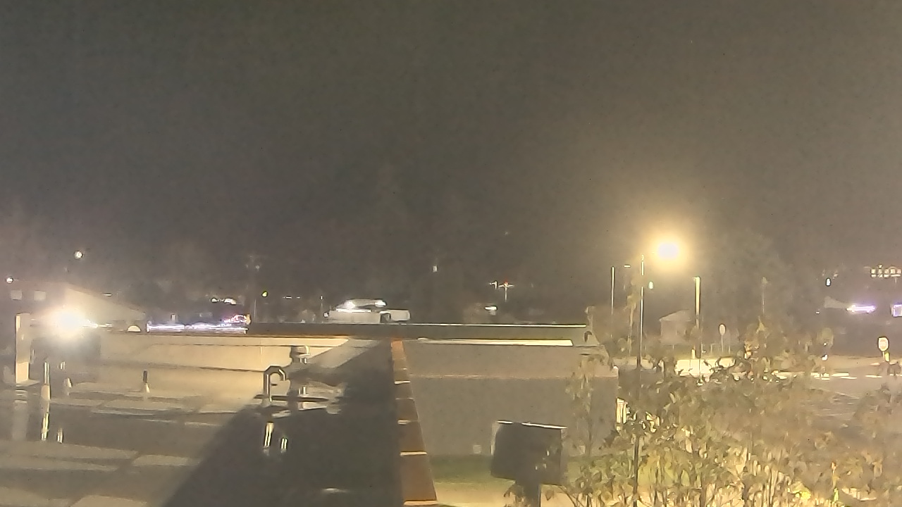 Thumbnail for current weather camera view from Bridgeport High School in Bridgeport, Washington