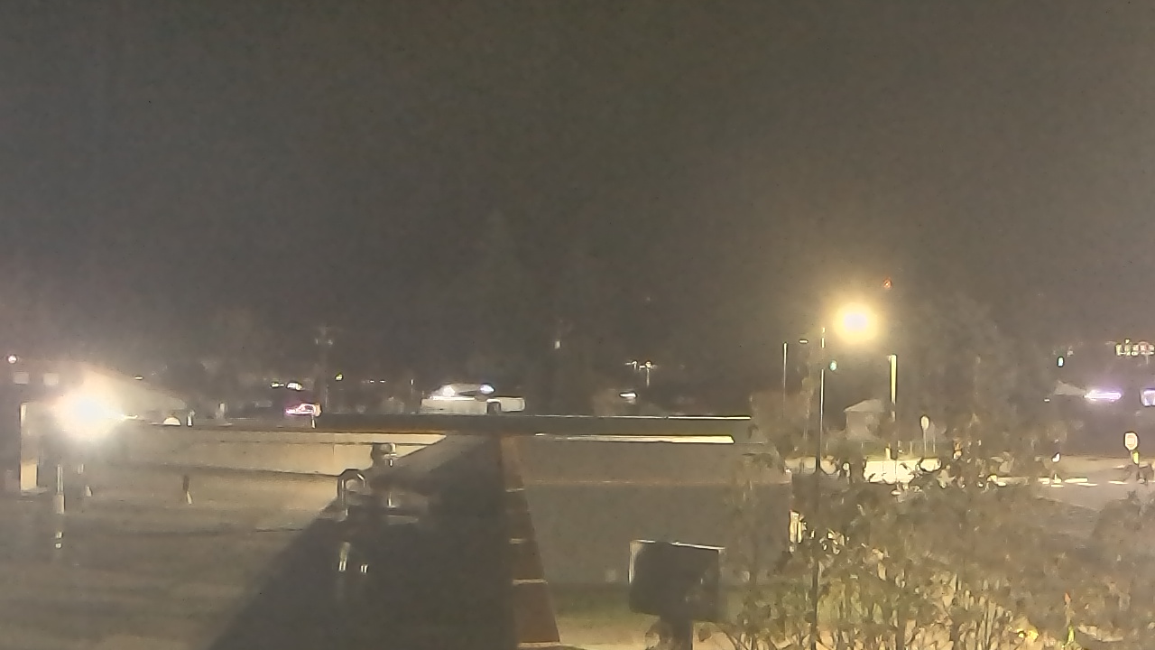 Thumbnail for current weather camera view from Bridgeport High School in Bridgeport, Washington