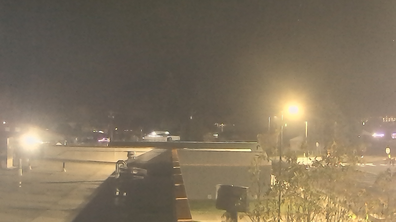 Thumbnail for current weather camera view from Bridgeport High School in Bridgeport, Washington