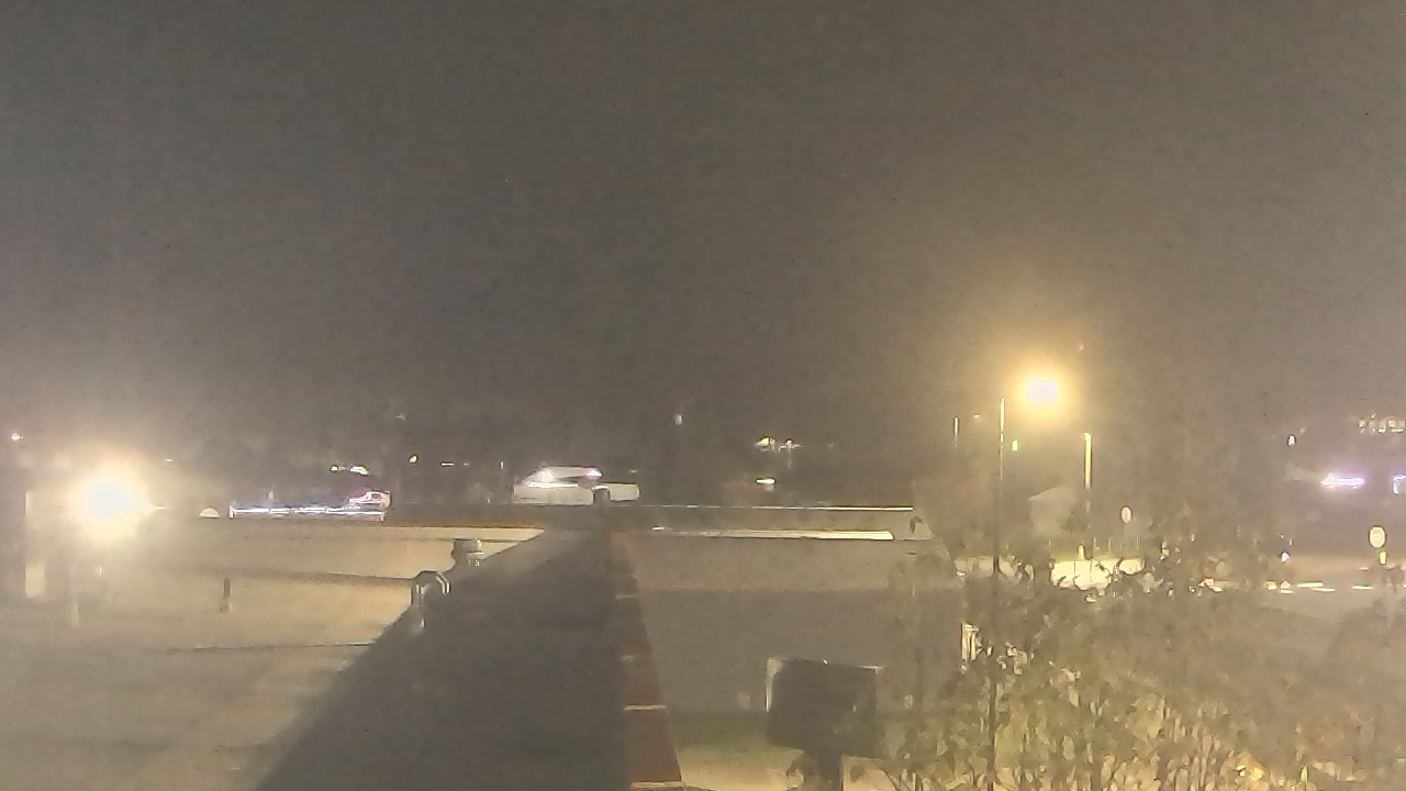 Thumbnail for current weather camera view from Bridgeport High School in Bridgeport, Washington