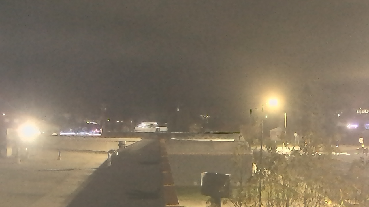 Thumbnail for current weather camera view from Bridgeport High School in Bridgeport, Washington