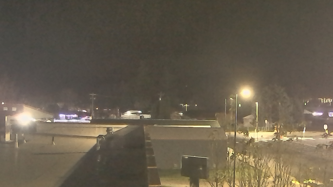 Thumbnail for current weather camera view from Bridgeport High School in Bridgeport, Washington