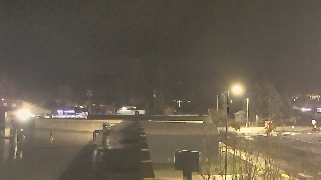 Thumbnail for current weather camera view from Bridgeport High School in Bridgeport, Washington