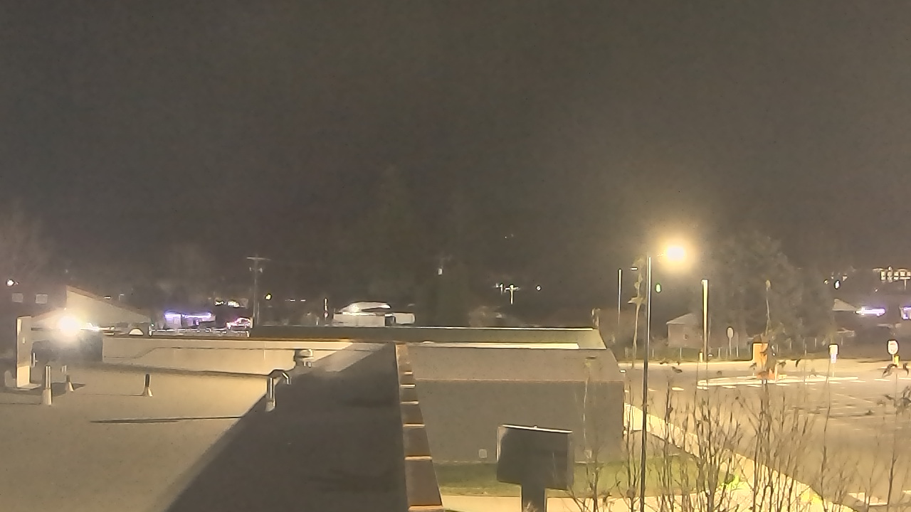 Thumbnail for current weather camera view from Bridgeport High School in Bridgeport, Washington