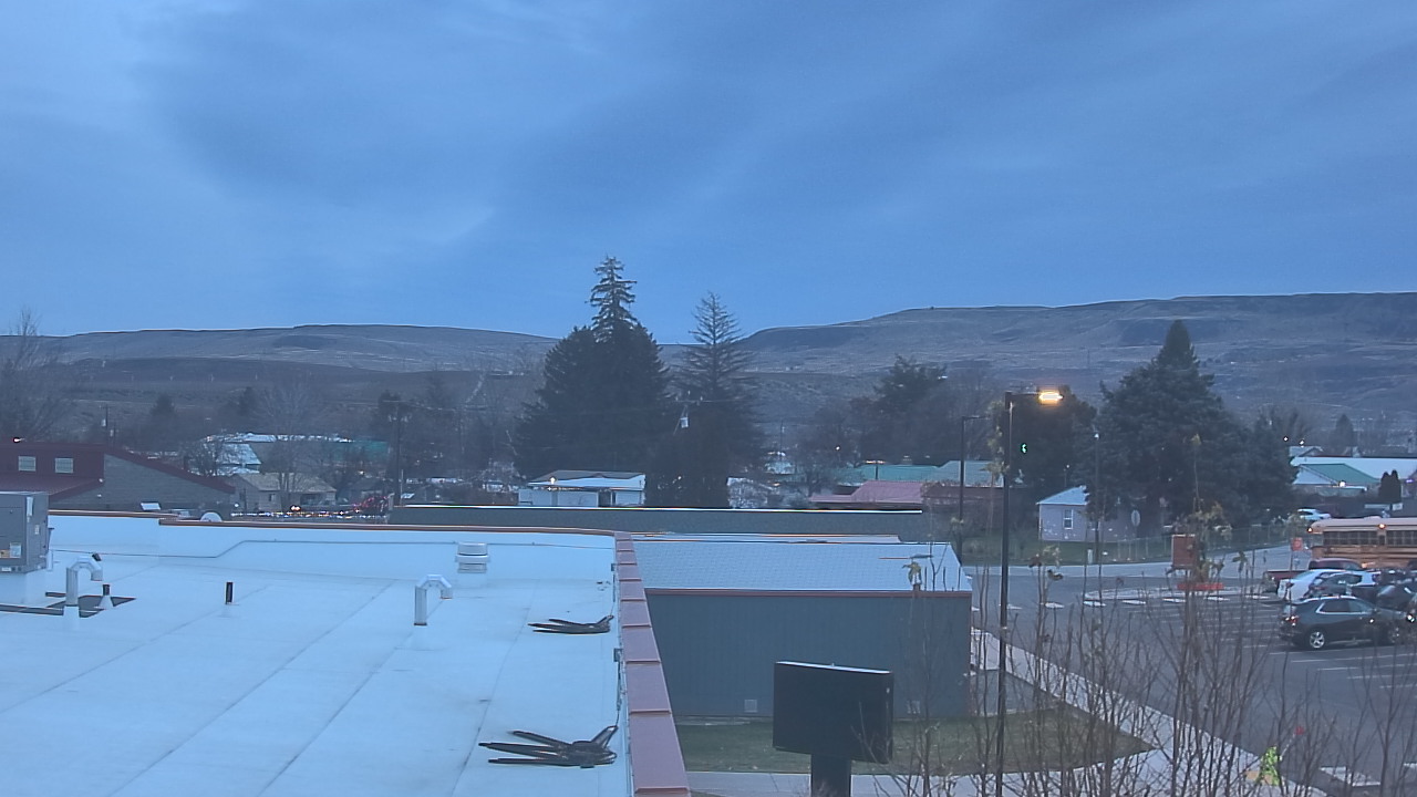 Thumbnail for current weather camera view from Bridgeport High School in Bridgeport, Washington