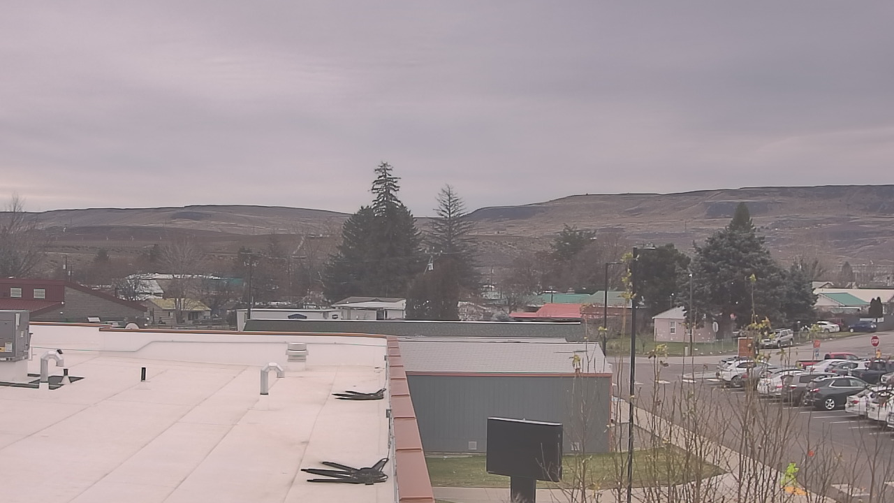 Thumbnail for current weather camera view from Bridgeport High School in Bridgeport, Washington
