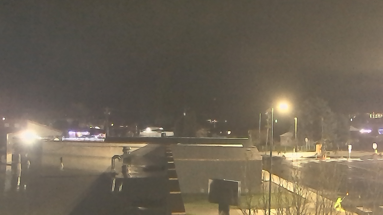 Thumbnail for current weather camera view from Bridgeport High School in Bridgeport, Washington