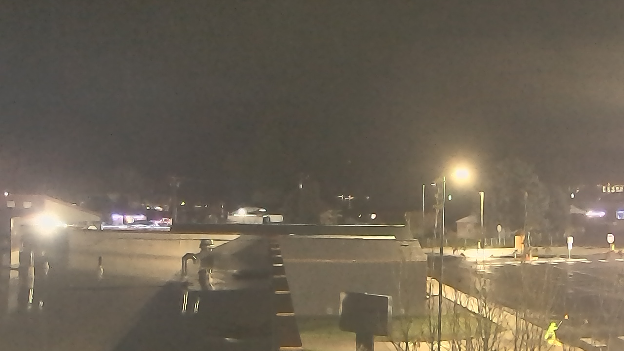 Thumbnail for current weather camera view from Bridgeport High School in Bridgeport, Washington