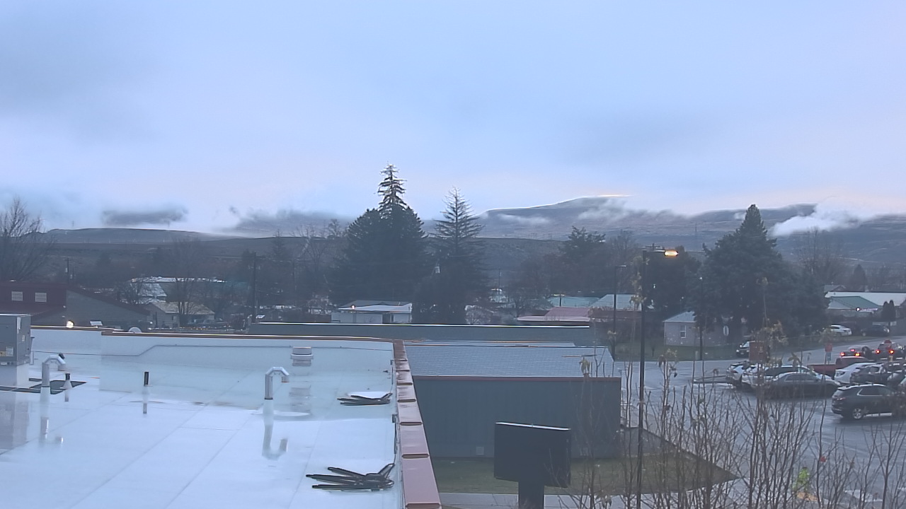 Thumbnail for current weather camera view from Bridgeport High School in Bridgeport, Washington