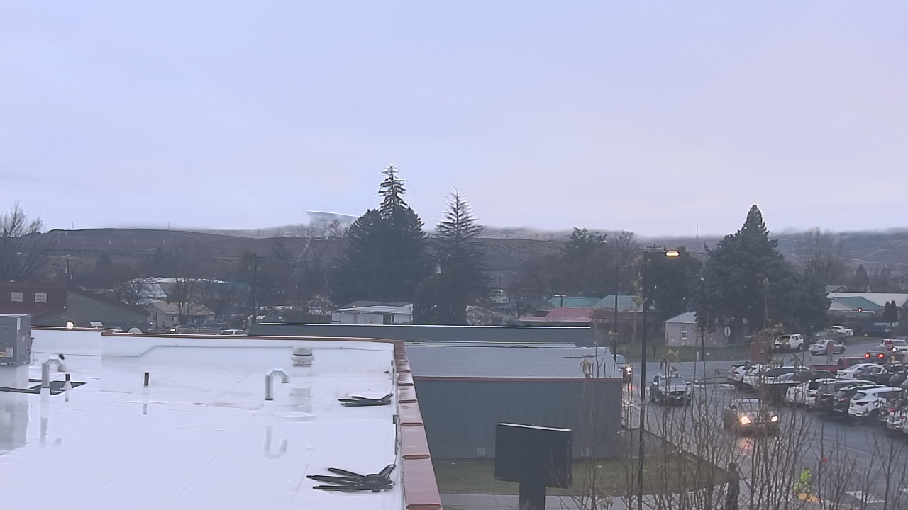 Thumbnail for current weather camera view from Bridgeport High School in Bridgeport, Washington