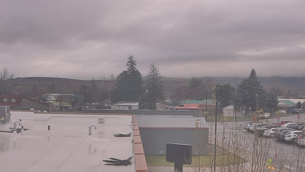 Thumbnail for current weather camera view from Bridgeport High School in Bridgeport, Washington