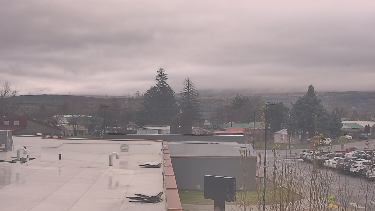 Thumbnail for current weather camera view from Bridgeport High School in Bridgeport, Washington