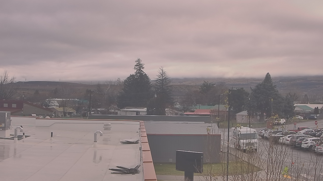 Thumbnail for current weather camera view from Bridgeport High School in Bridgeport, Washington