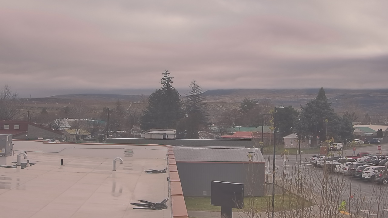 Thumbnail for current weather camera view from Bridgeport High School in Bridgeport, Washington