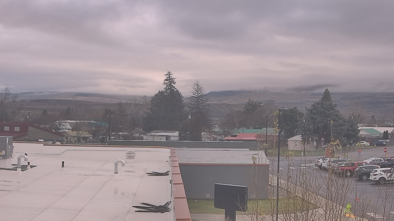 Thumbnail for current weather camera view from Bridgeport High School in Bridgeport, Washington