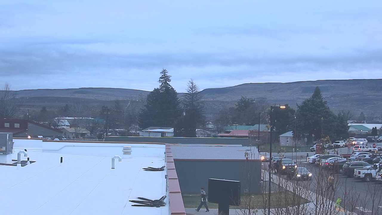 Thumbnail for current weather camera view from Bridgeport High School in Bridgeport, Washington