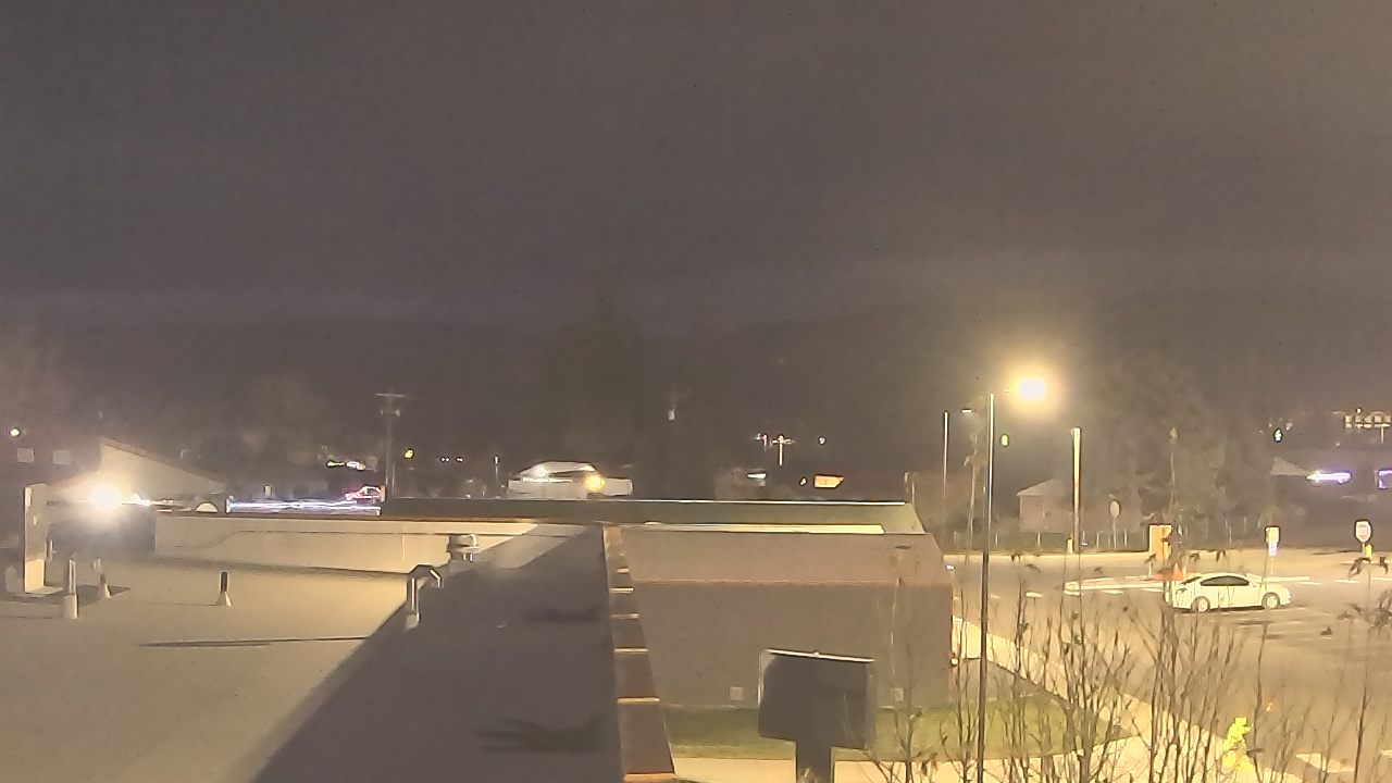 Thumbnail for current weather camera view from Bridgeport High School in Bridgeport, Washington