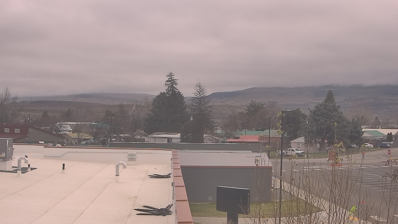 Thumbnail for current weather camera view from Bridgeport High School in Bridgeport, Washington