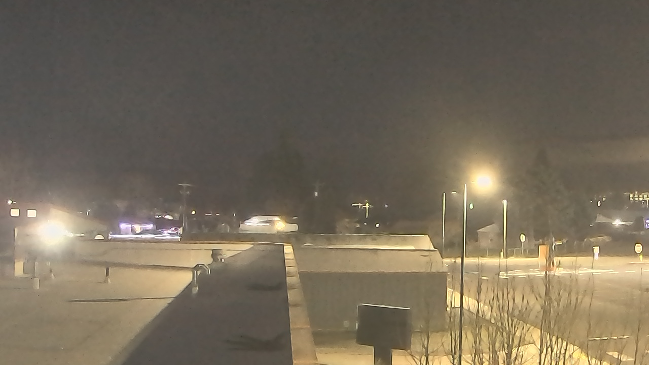 Thumbnail for current weather camera view from Bridgeport High School in Bridgeport, Washington