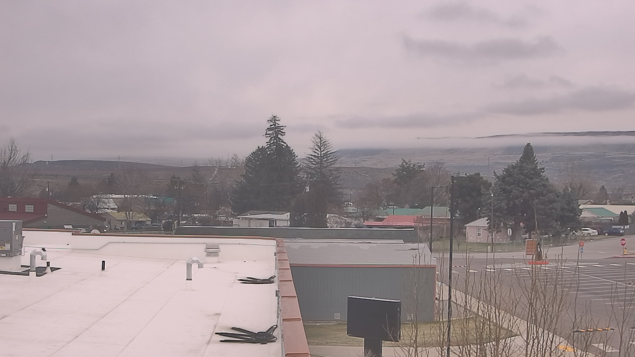 Thumbnail for current weather camera view from Bridgeport High School in Bridgeport, Washington