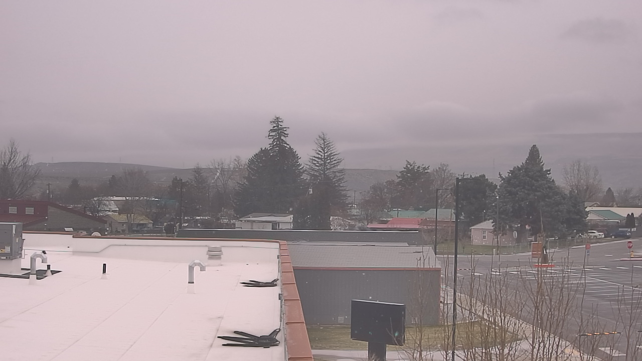 Thumbnail for current weather camera view from Bridgeport High School in Bridgeport, Washington