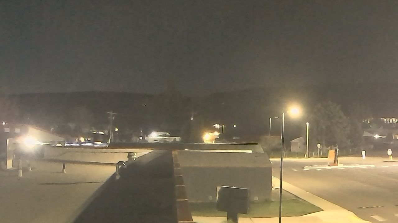 Thumbnail for current weather camera view from Bridgeport High School in Bridgeport, Washington