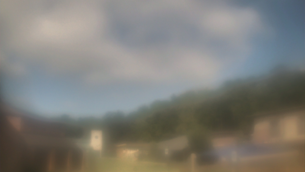 Thumbnail for current weather camera view from Highlands School in Mountain Brook, Alabama