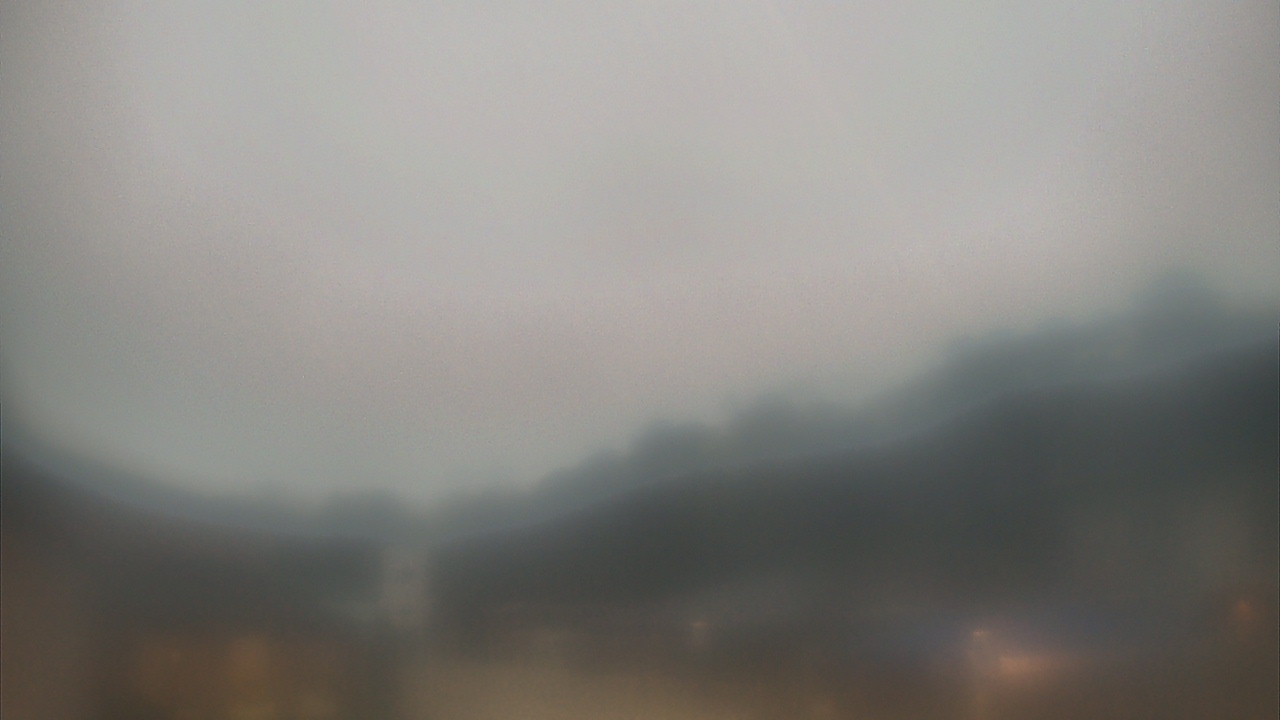 Thumbnail for current weather camera view from Highlands School in Mountain Brook, Alabama