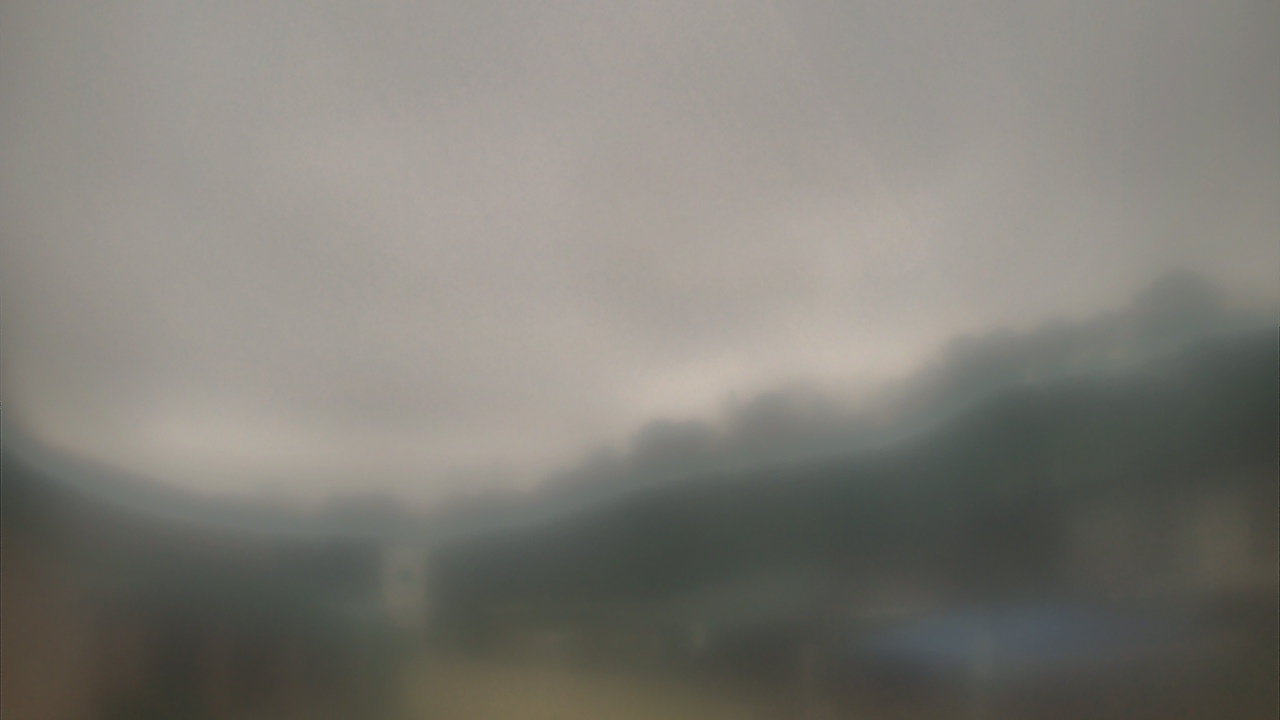 Thumbnail for current weather camera view from Highlands School in Mountain Brook, Alabama